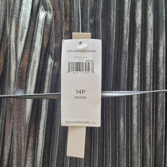 NWT Banana Republic 14P metallic pleated maxi - Picture 4 of 5